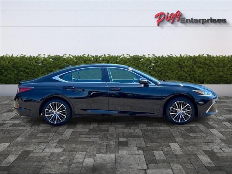 Lexus ES 350  2024