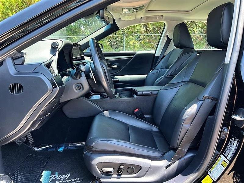 Lexus ES 350  2024