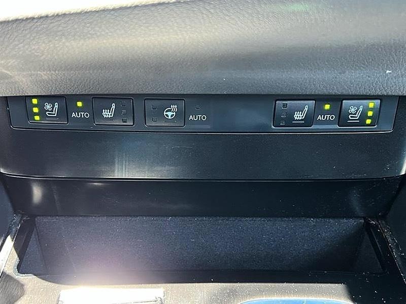 Lexus ES 350  2024