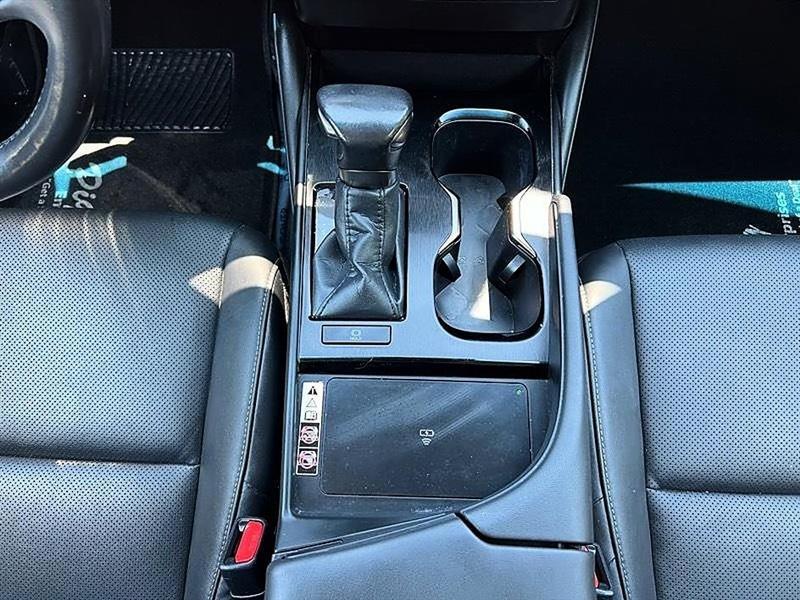 Lexus ES 350  2024