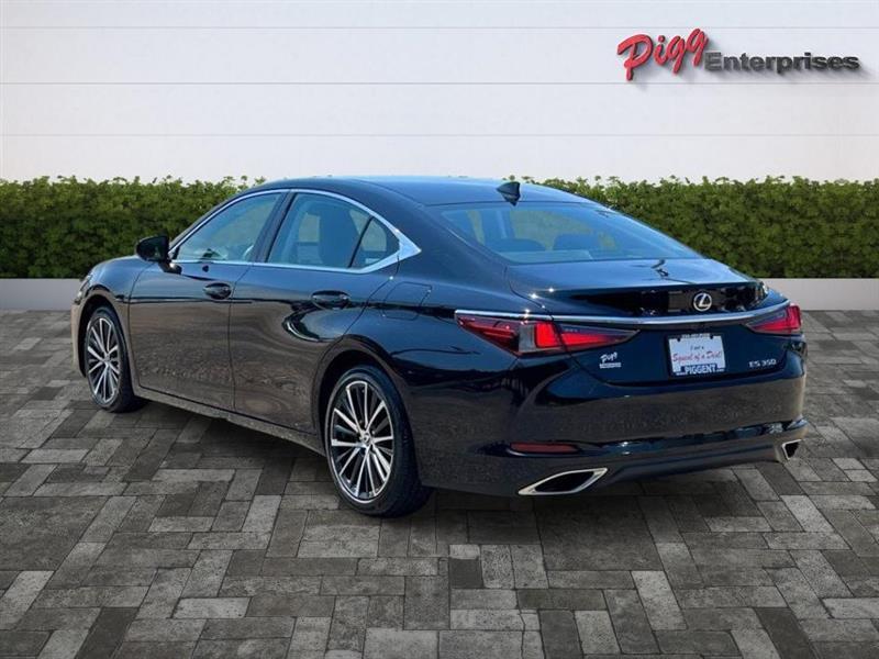Lexus ES 350  2024