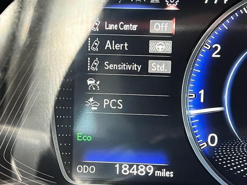 Lexus ES 350  2024