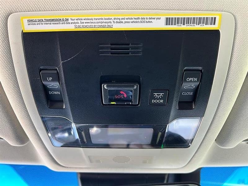 Lexus ES 350  2024