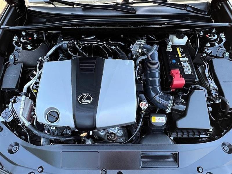 Lexus ES 350  2024
