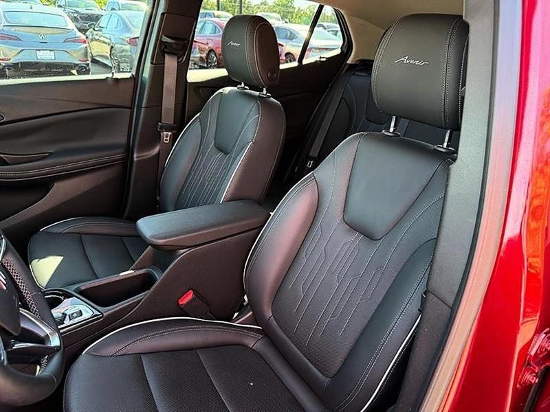 Buick Encore GX Avenir AWD 2024