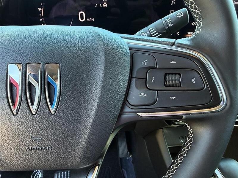 Buick Encore GX Avenir AWD 2024