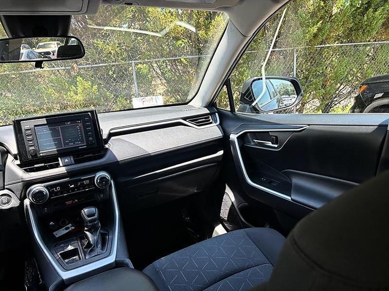 Toyota RAV4  2020