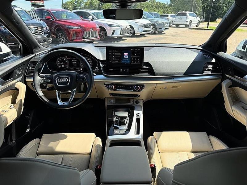 Audi Q5  2024
