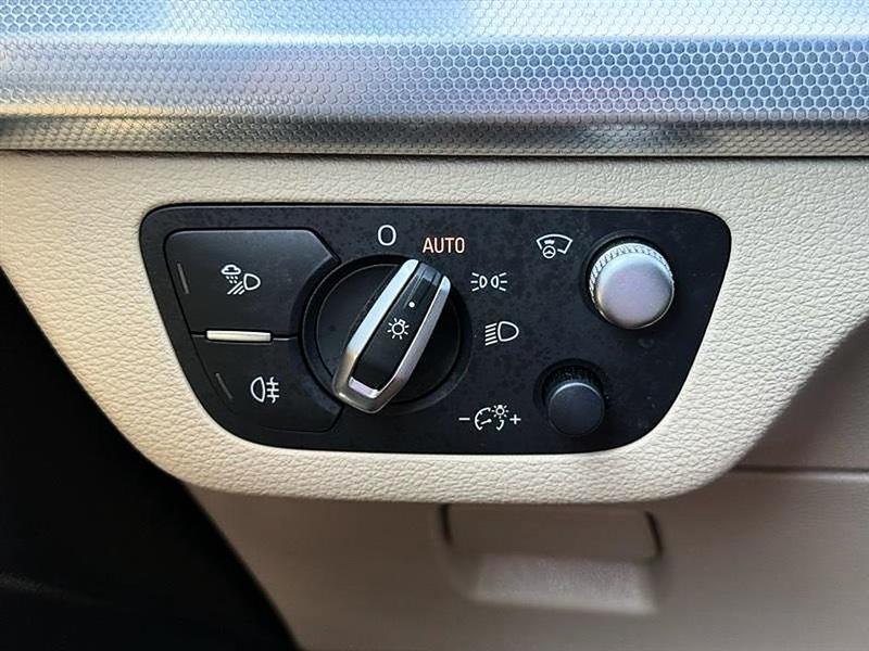 Audi Q5  2024