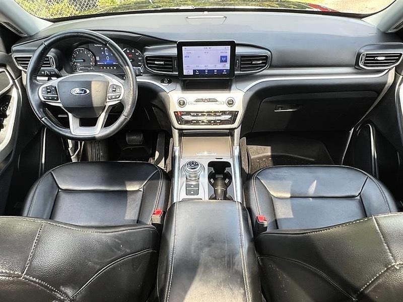 Ford Explorer  2021