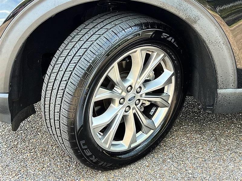 Ford Explorer  2021