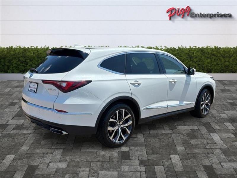 Acura MDX  2022