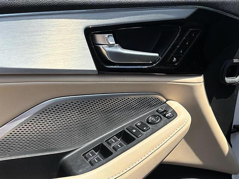 Acura MDX  2022