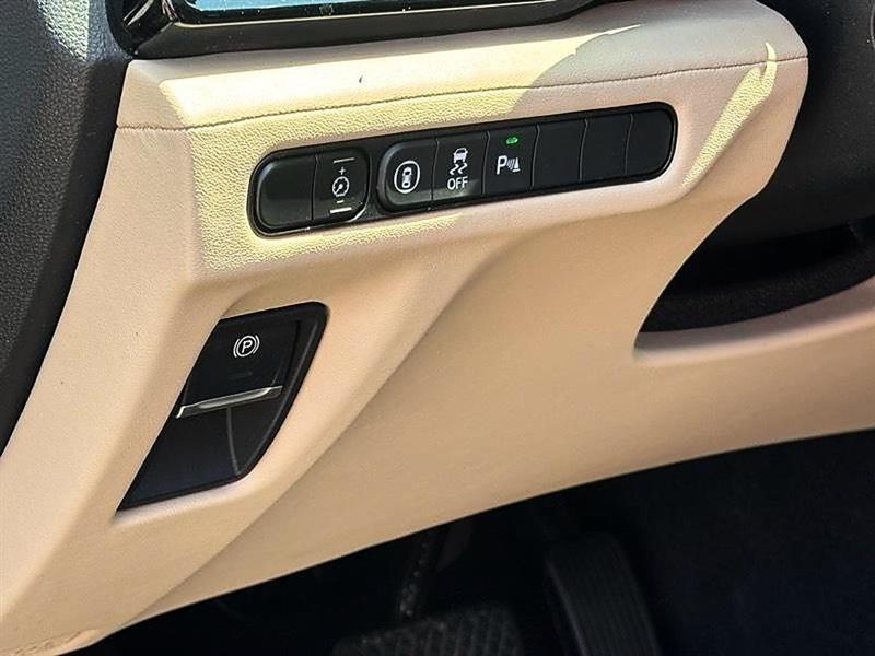 Acura MDX  2022