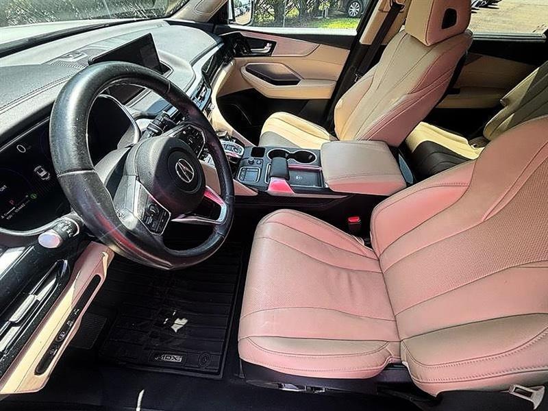 Acura MDX  2022