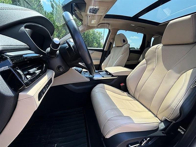 Acura MDX  2022