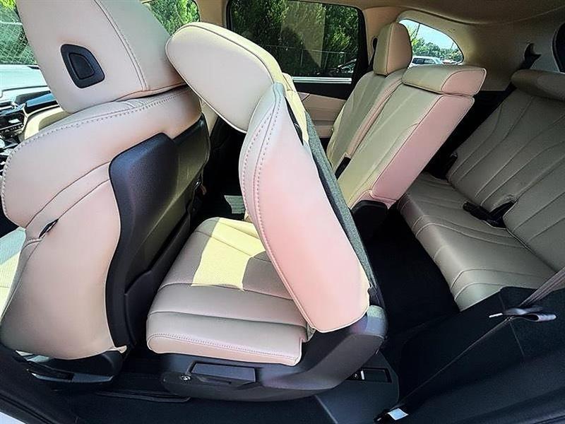 Acura MDX  2022