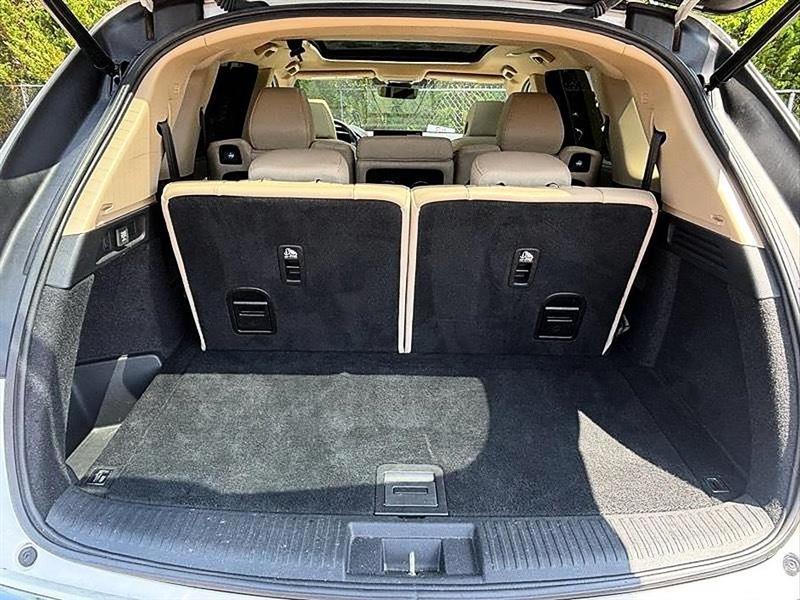 Acura MDX  2022