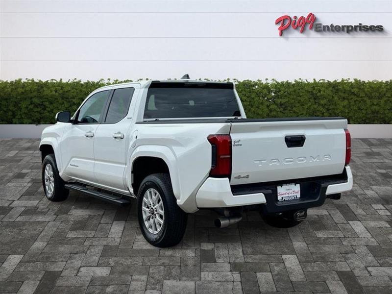 Toyota Tacoma  2024