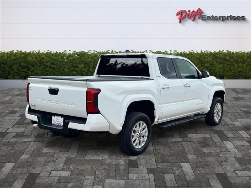 Toyota Tacoma  2024