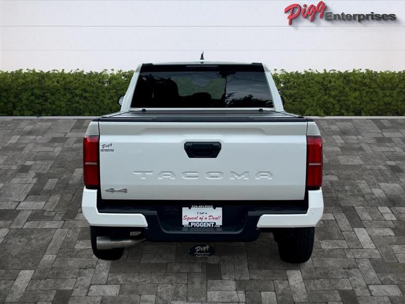 Toyota Tacoma  2024