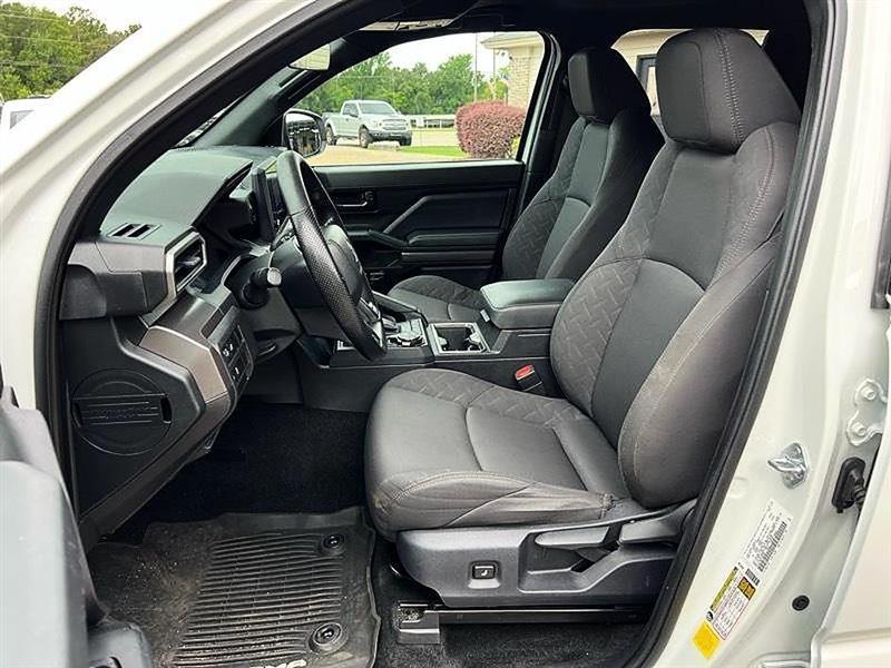 Toyota Tacoma  2024