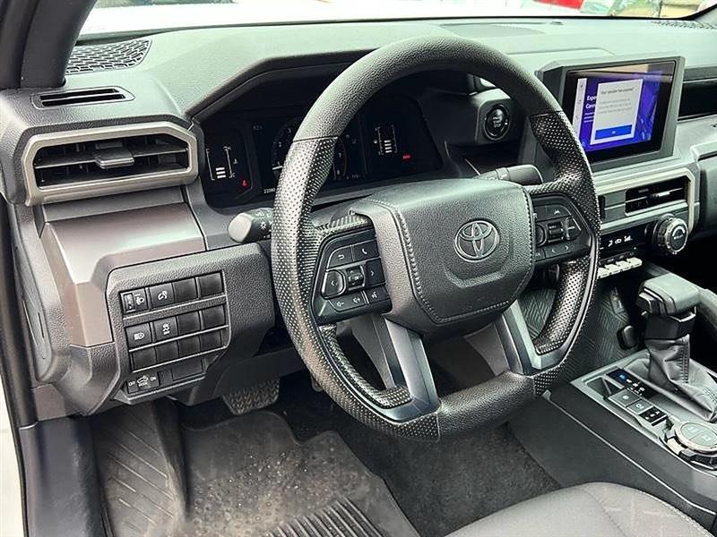 Toyota Tacoma  2024