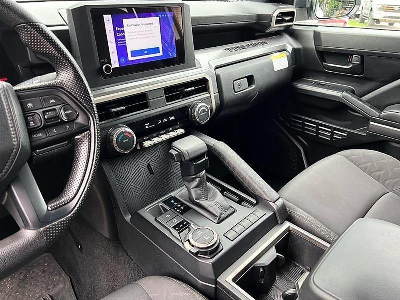 Toyota Tacoma  2024