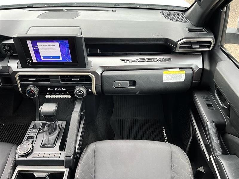 Toyota Tacoma  2024