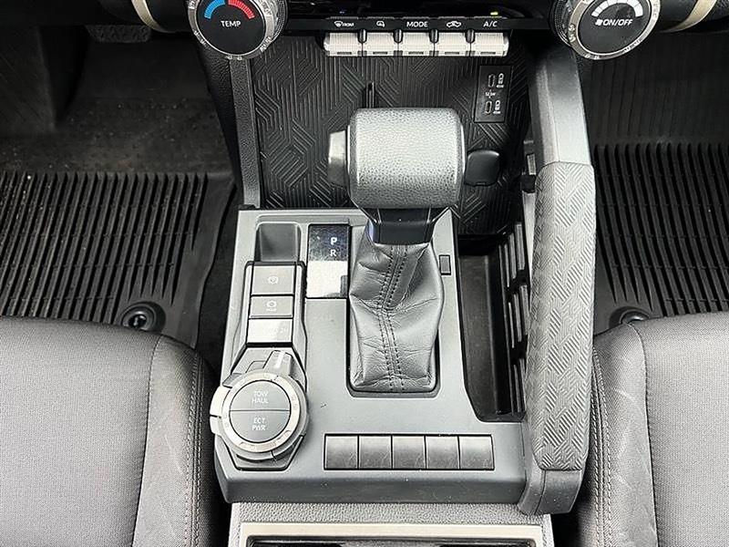 Toyota Tacoma  2024