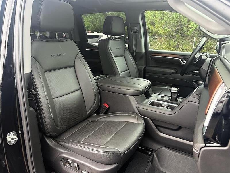 GMC Sierra 1500  2025