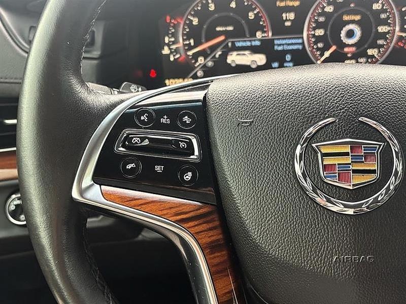 Cadillac Escalade Luxury 2WD 2015