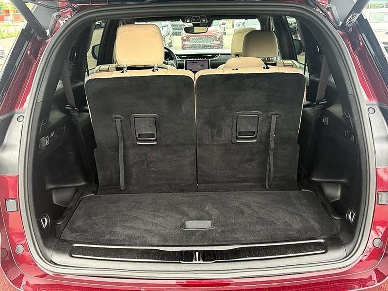 Jeep Grand Cherokee L Limited 4WD 2024