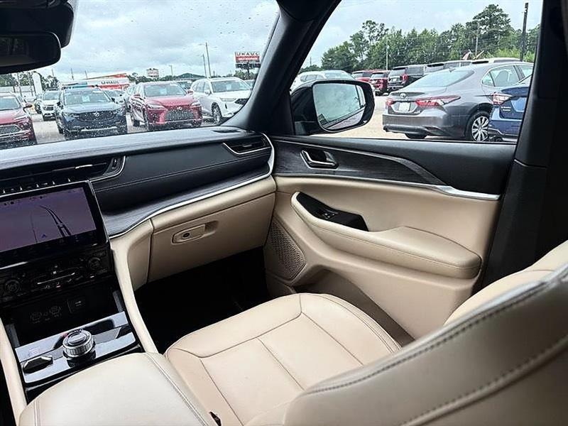 Jeep Grand Cherokee L Limited 4WD 2024