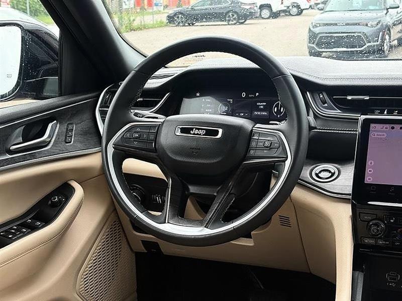 Jeep Grand Cherokee L Limited 4WD 2024