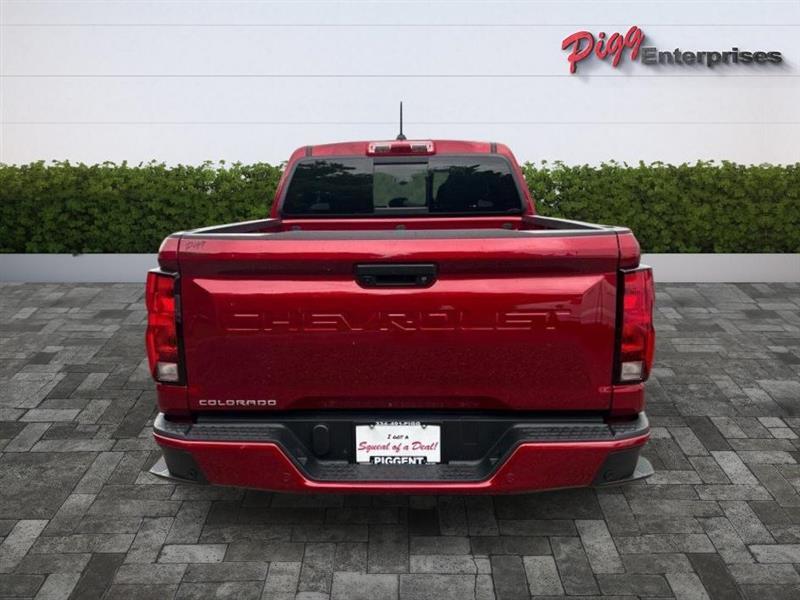 Chevrolet Colorado  2025