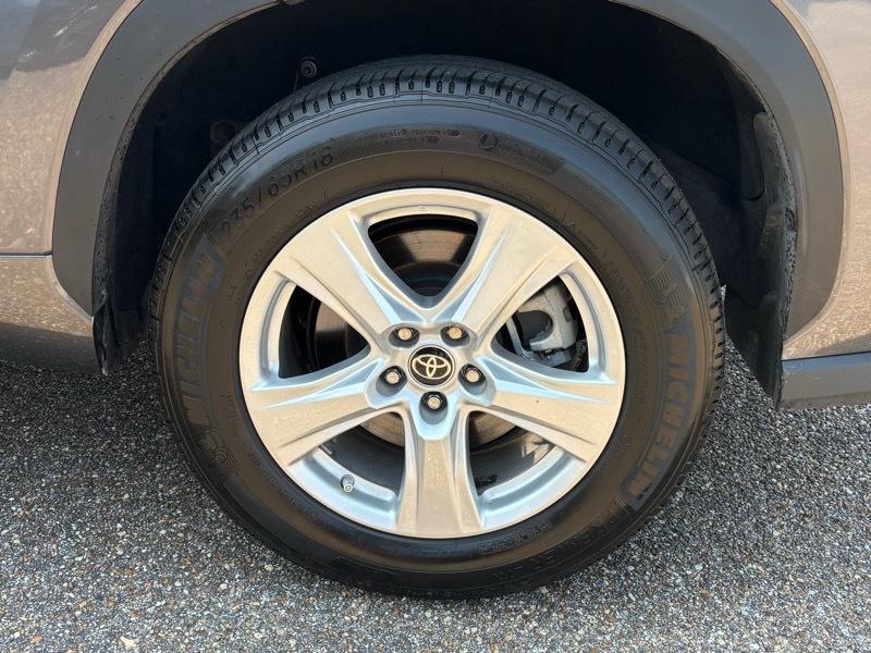 Toyota Highlander  2023
