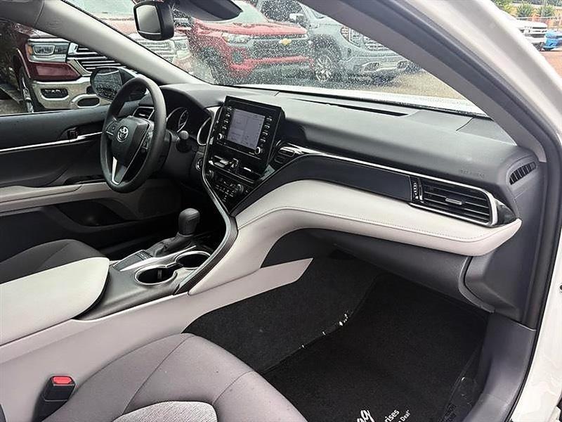 Toyota Camry LE 2024