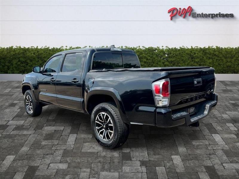 Toyota Tacoma  2021
