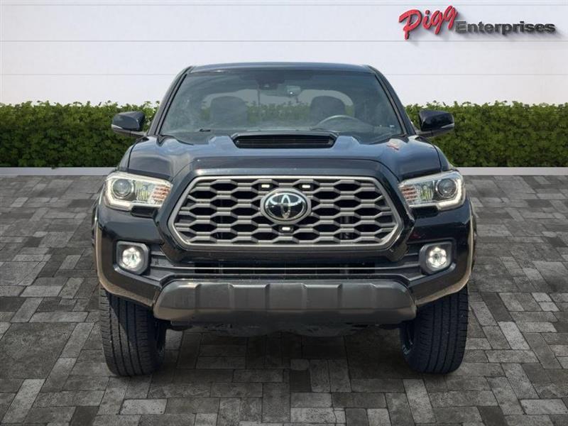 Toyota Tacoma  2021