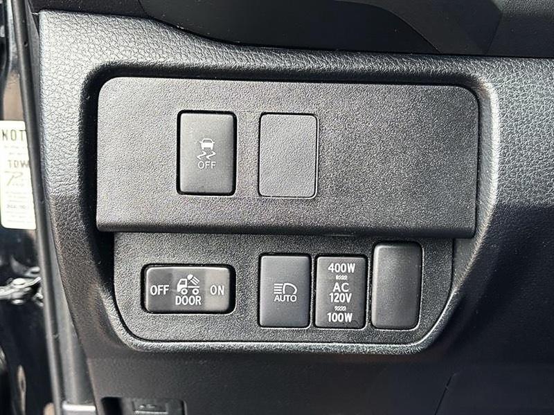 Toyota Tacoma  2021