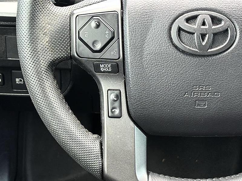Toyota Tacoma  2021