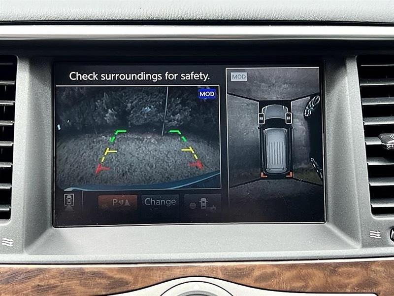 Nissan Armada  2019