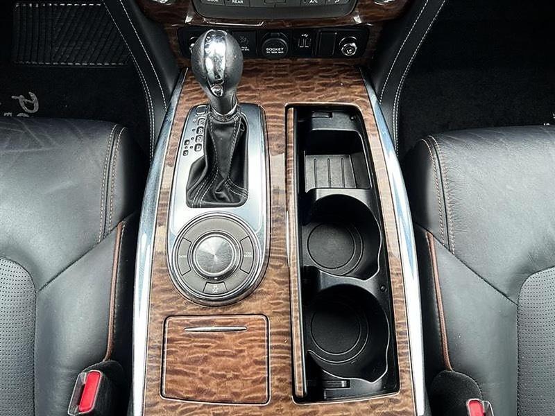 Nissan Armada  2019