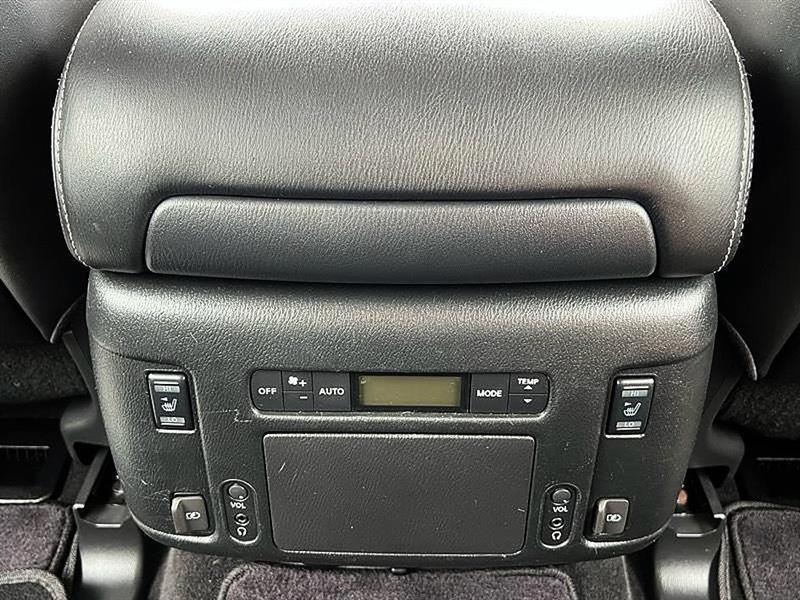 Nissan Armada  2019