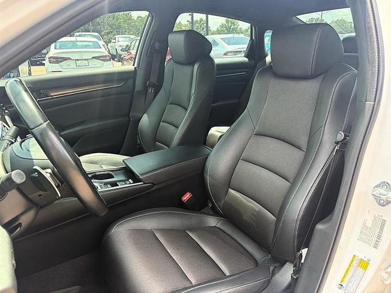 Honda Accord Sedan  2022