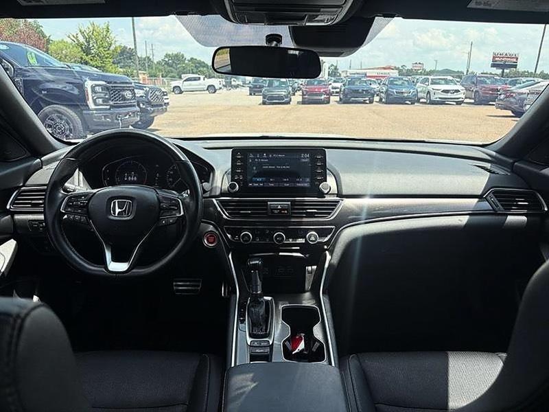 Honda Accord Sedan  2022
