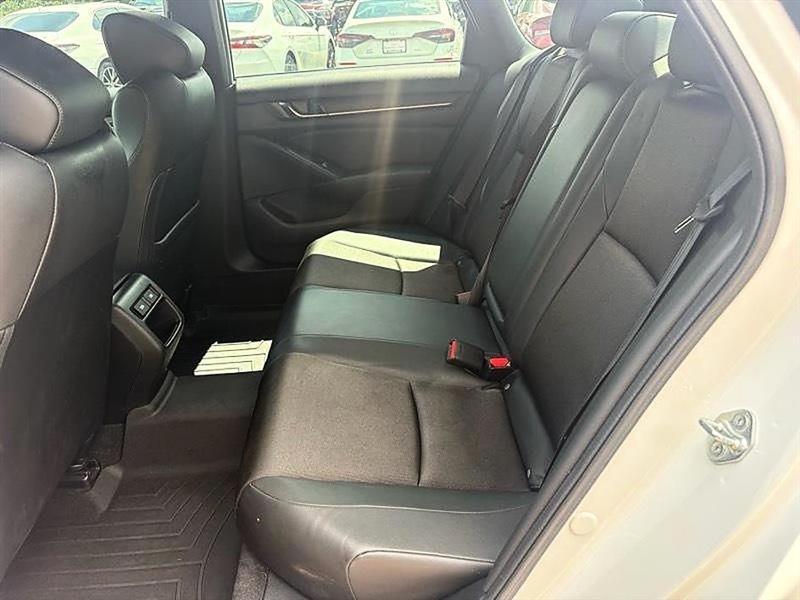Honda Accord Sedan  2022