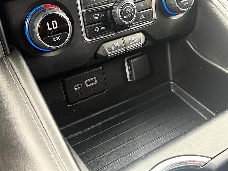 Chevrolet Tahoe  2021