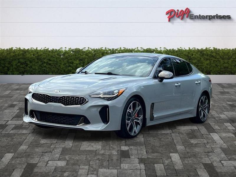 Kia Stinger  2021